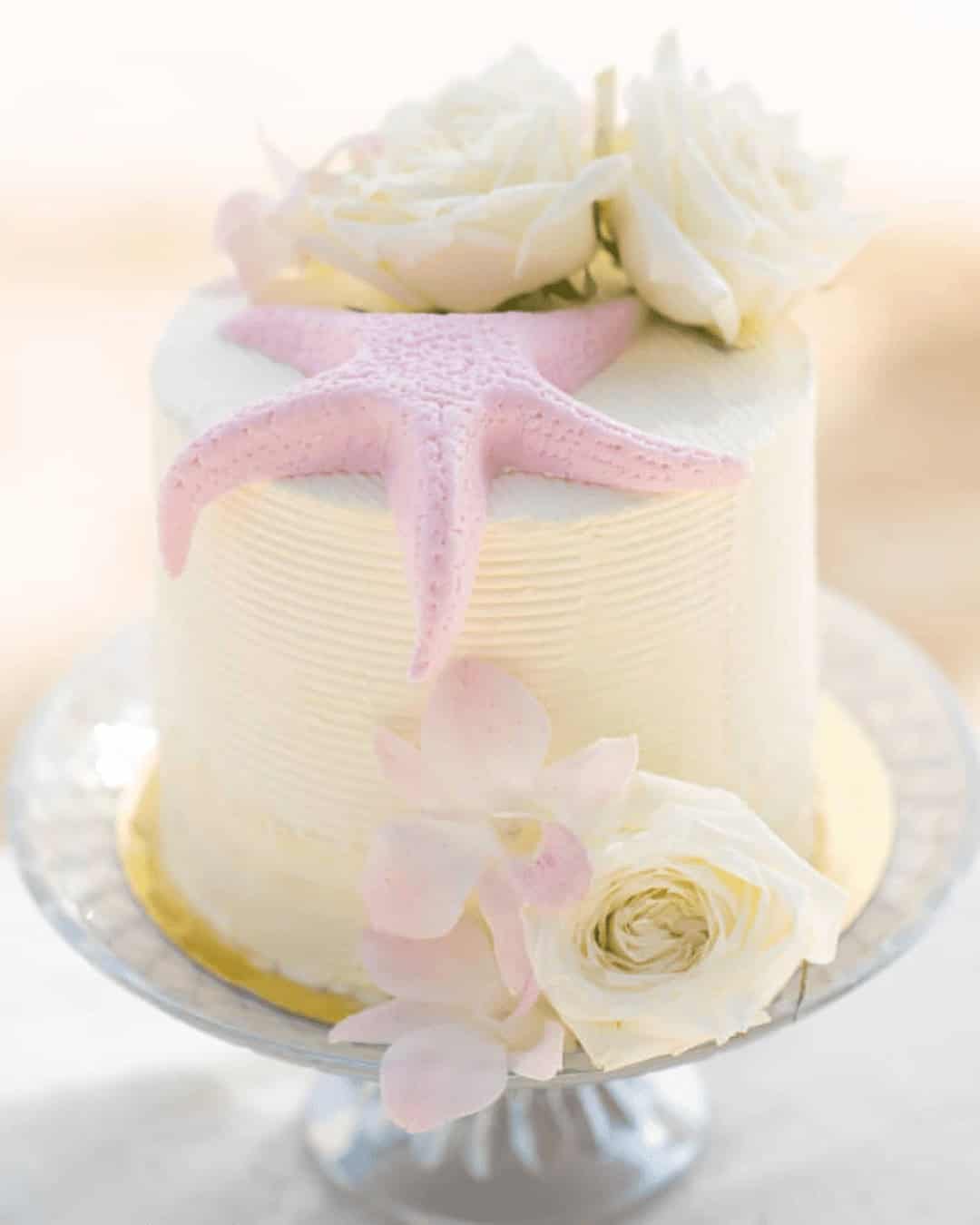 Tropical Themed Wedding Cakes: More Ideas