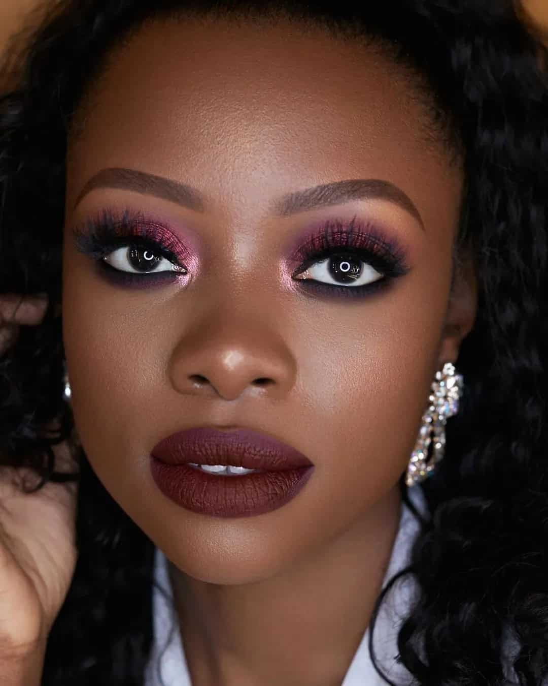 Trendy Burgundy Black Bride Makeup Ideas