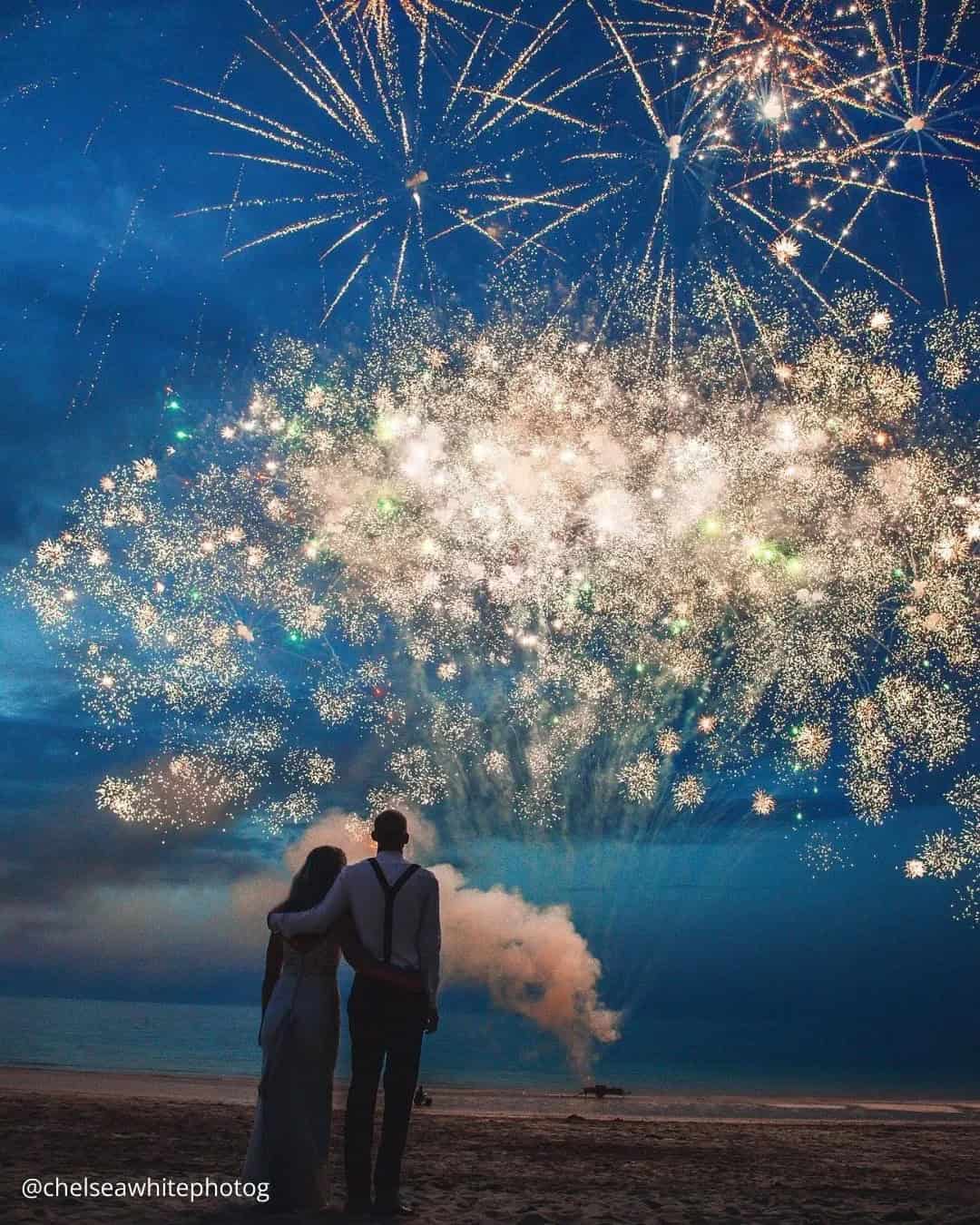 The Ideas of a Photo with Firework