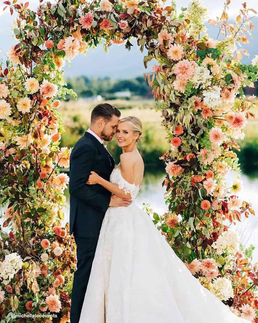 Wedding Arch Ideas for Fall