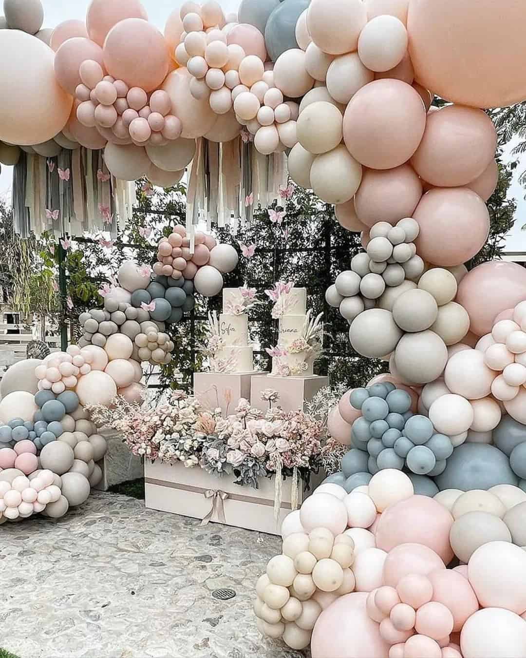 Cute Balloon Decor Ideas For Wedding Dessert Tables