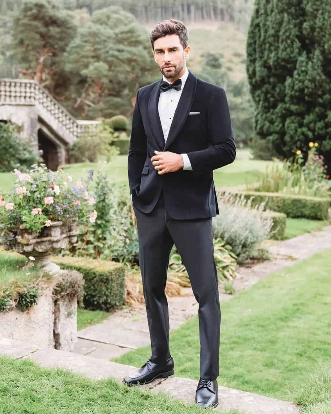 Velvet Black Suit Wedding Groom