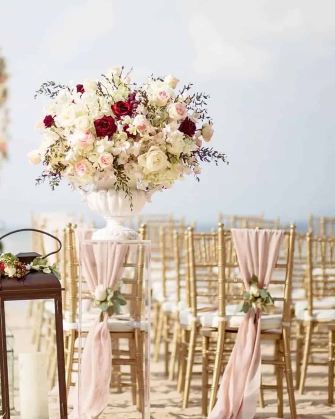 Gold Ceremony Chairs For Your Big Day