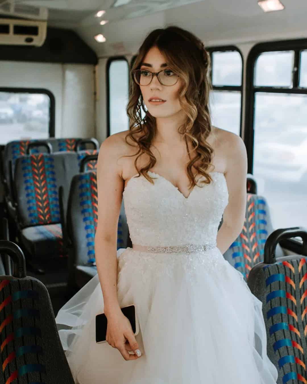 Simple Makeup For Brides With Glasses