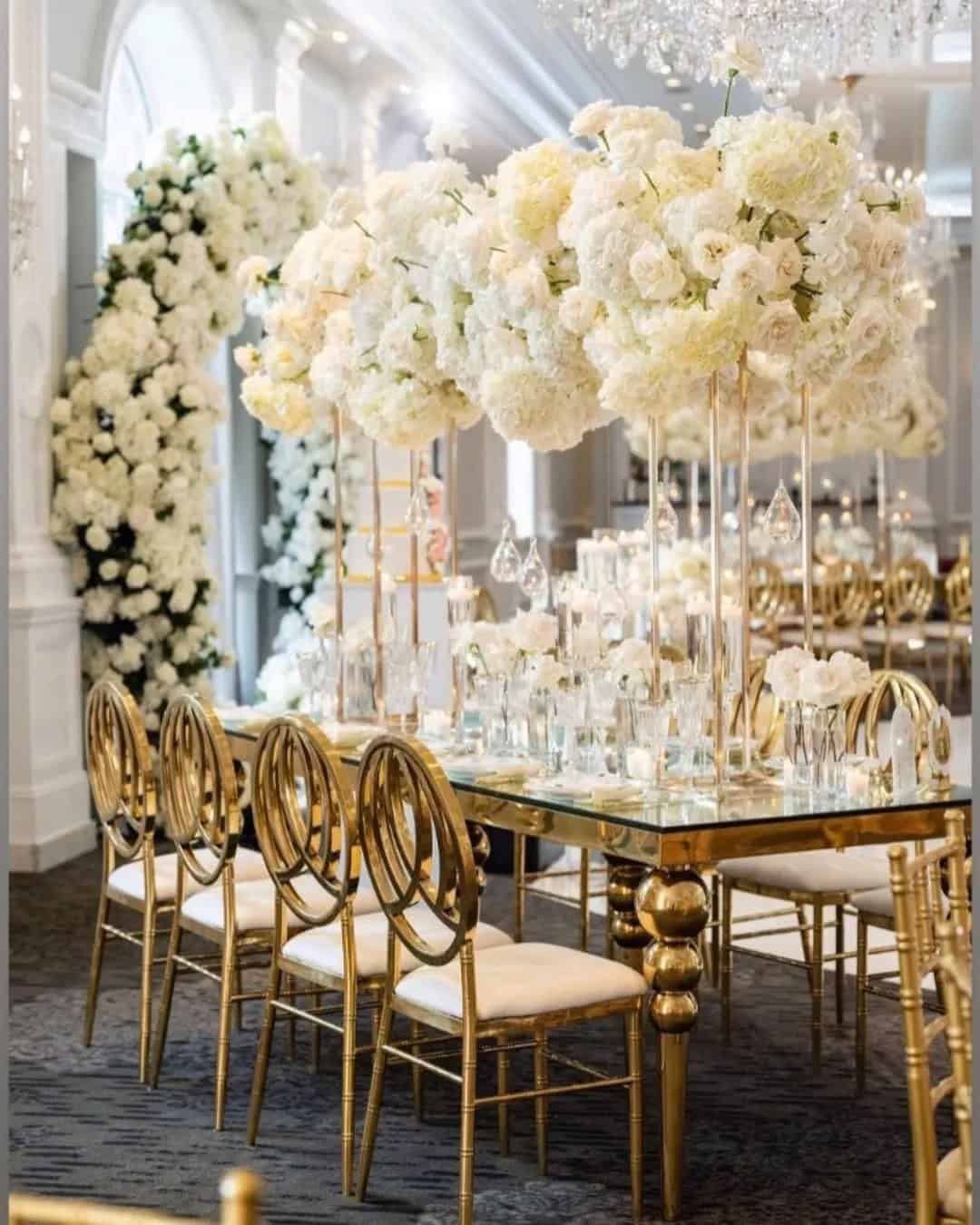 Glam Gold Wedding Decorations