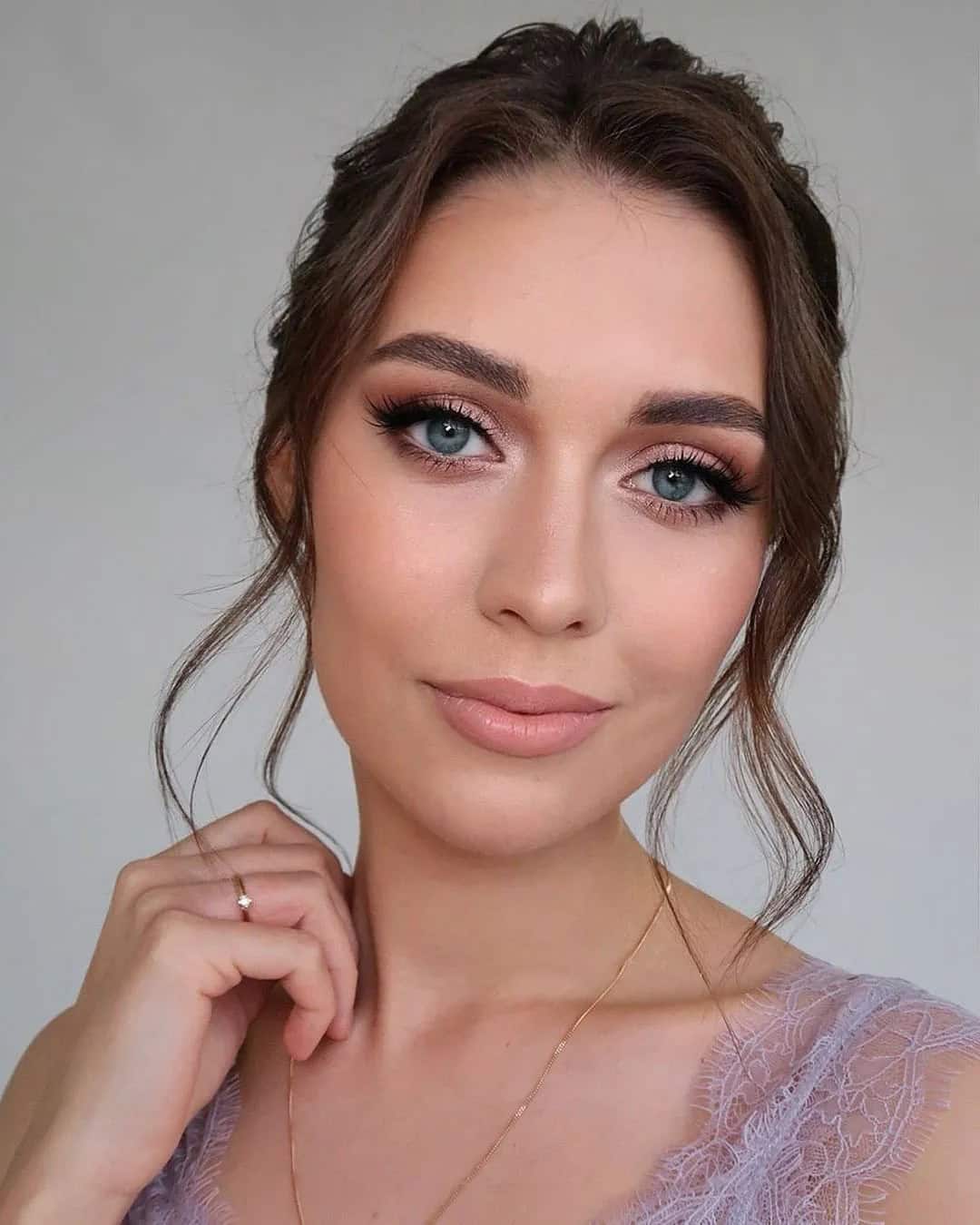 Wedding Makeup Looks With Rosy Blush