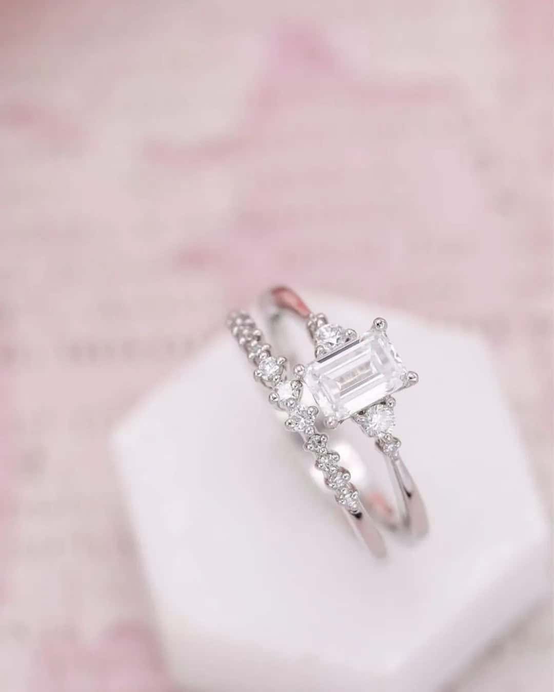 Bridal Sets With Diamonds