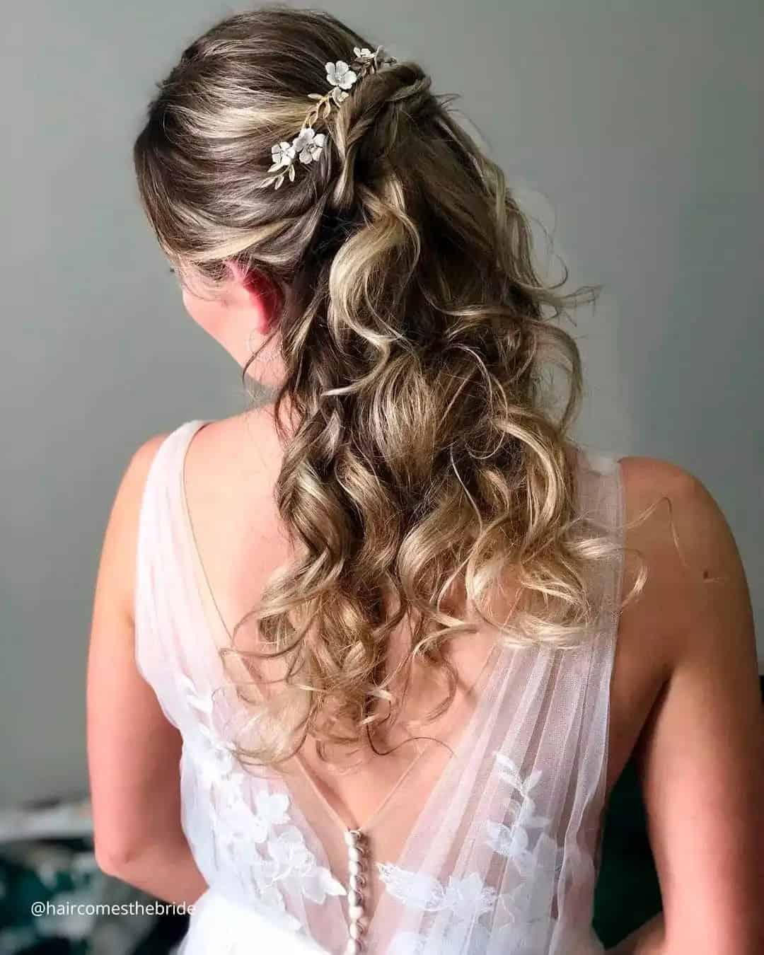 Easy Wedding Hairstyles For Curly Hair