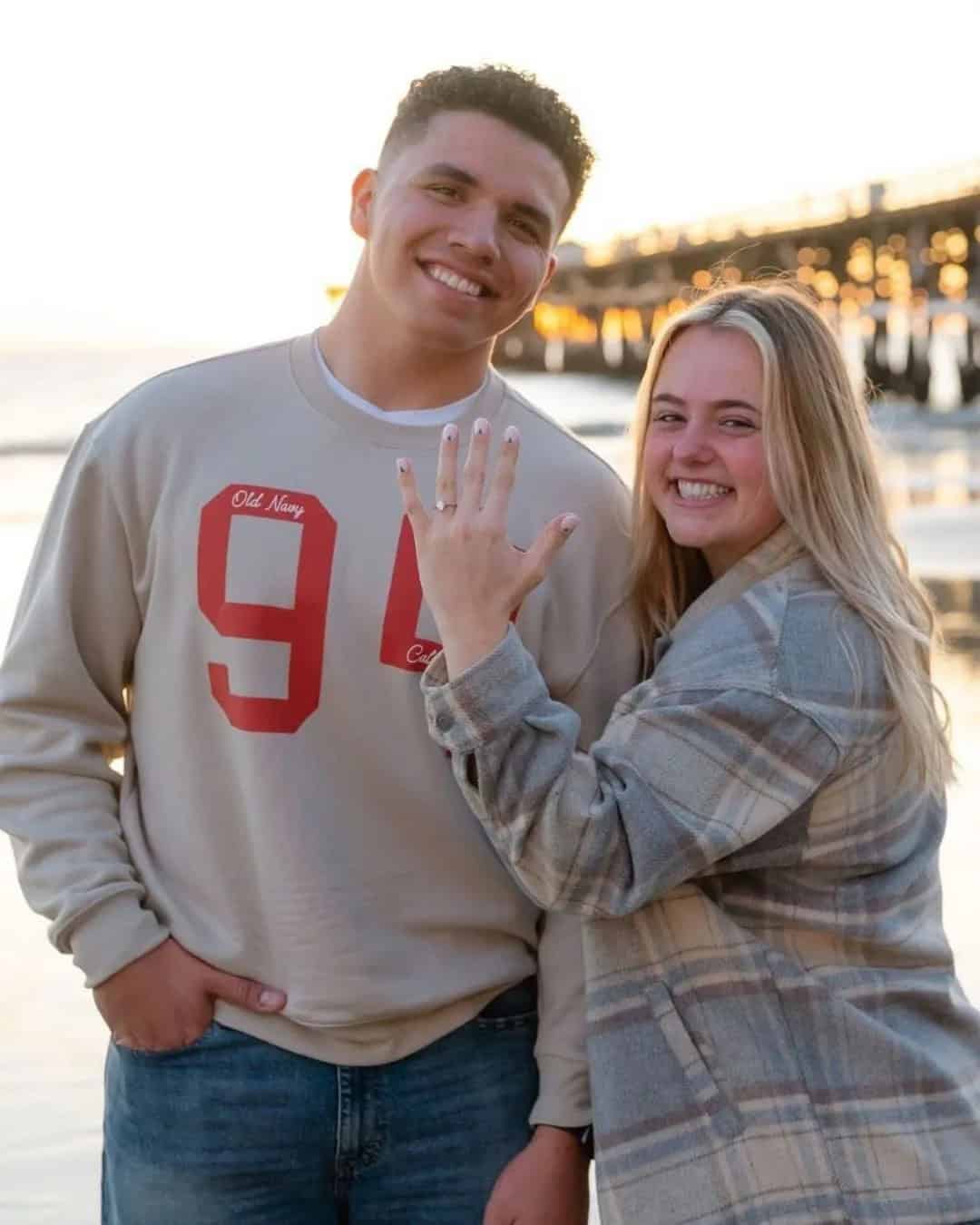 Classic Engagement Photo Poses