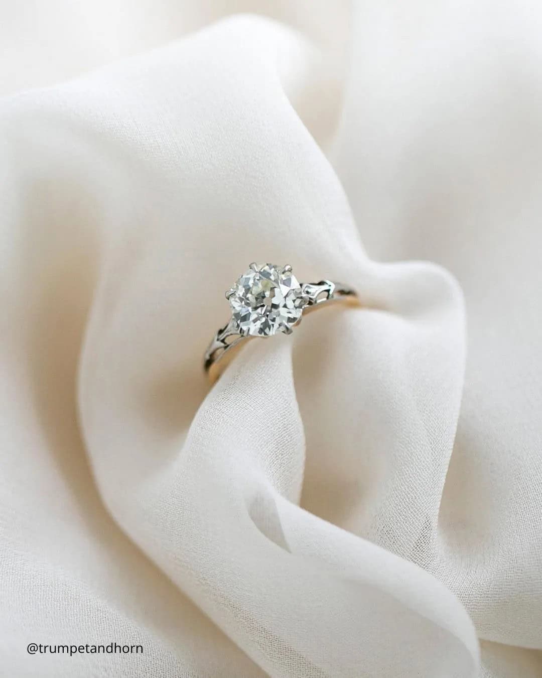 Engagement Rings With Solitaire Center Stone