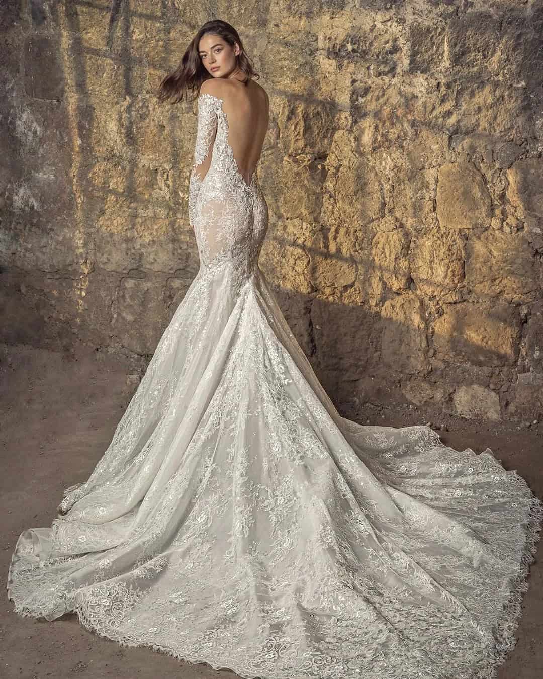 Awesome Lace Bridal Gowns