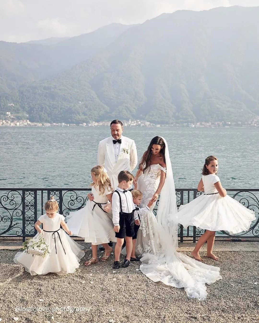 Bride and groom with nieces, nephews, or young relatives