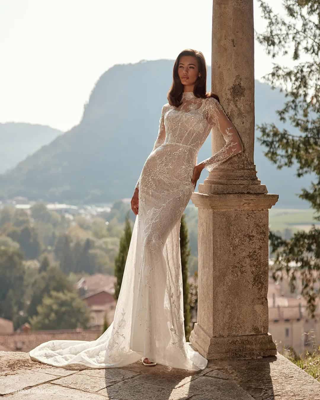 Rustic Lace Wedding Gowns