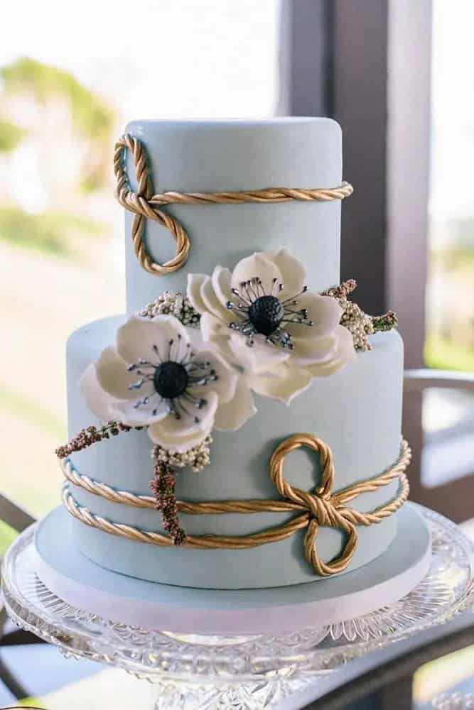 Themed Wedding Cake Ideas