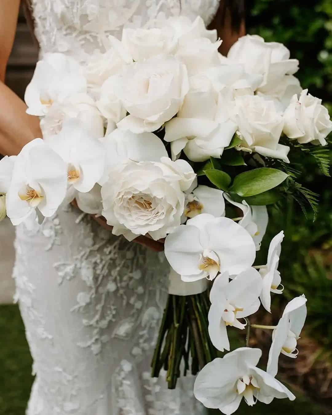 Bouquet Peek