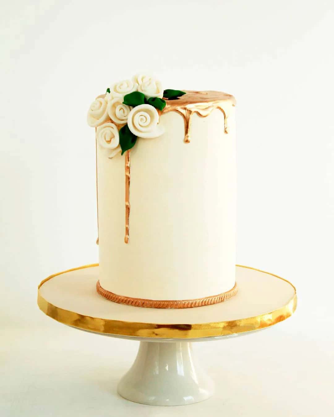 Gold Drip Wedding Cakes