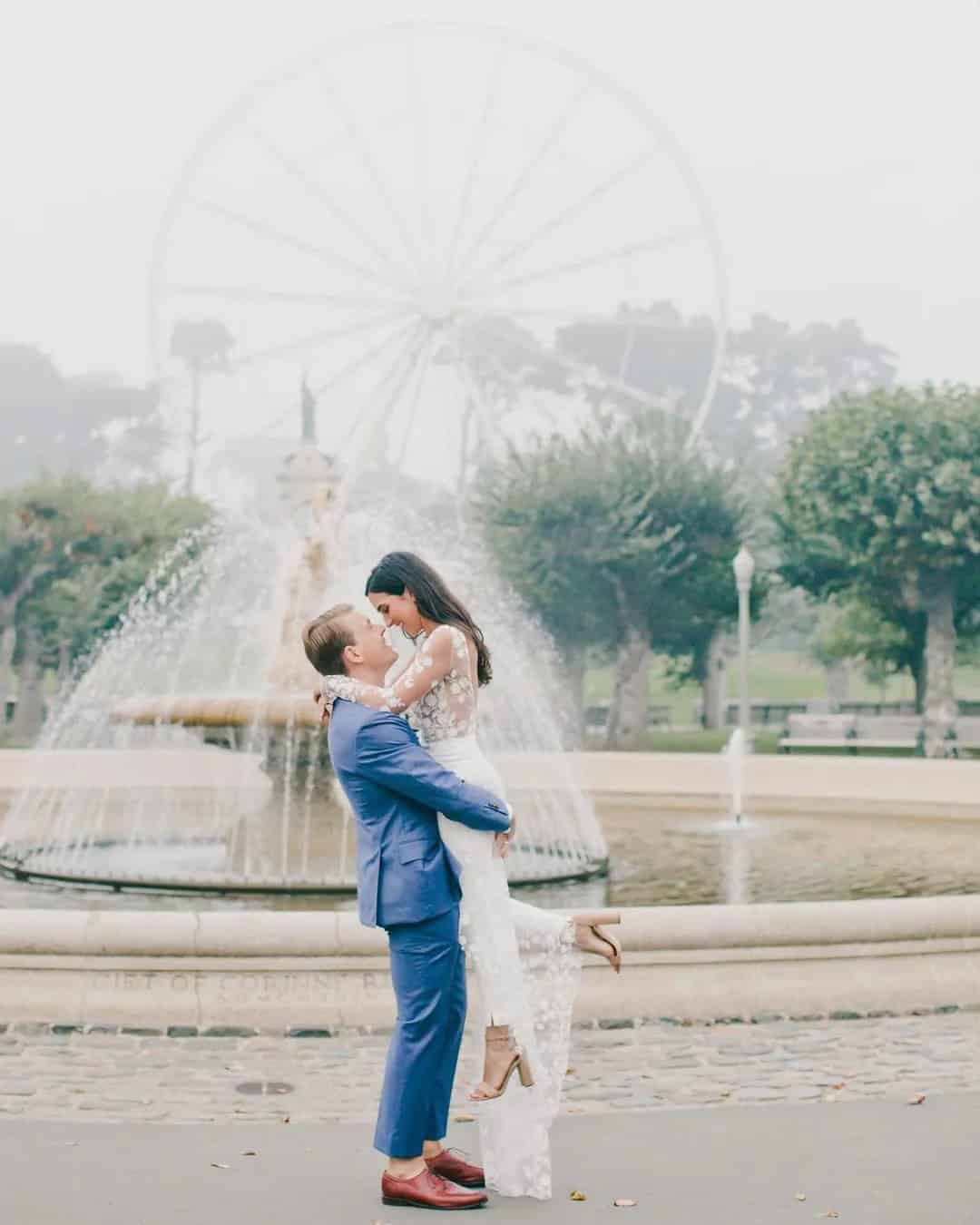 Cute Wedding Photos of The Bride and Groom