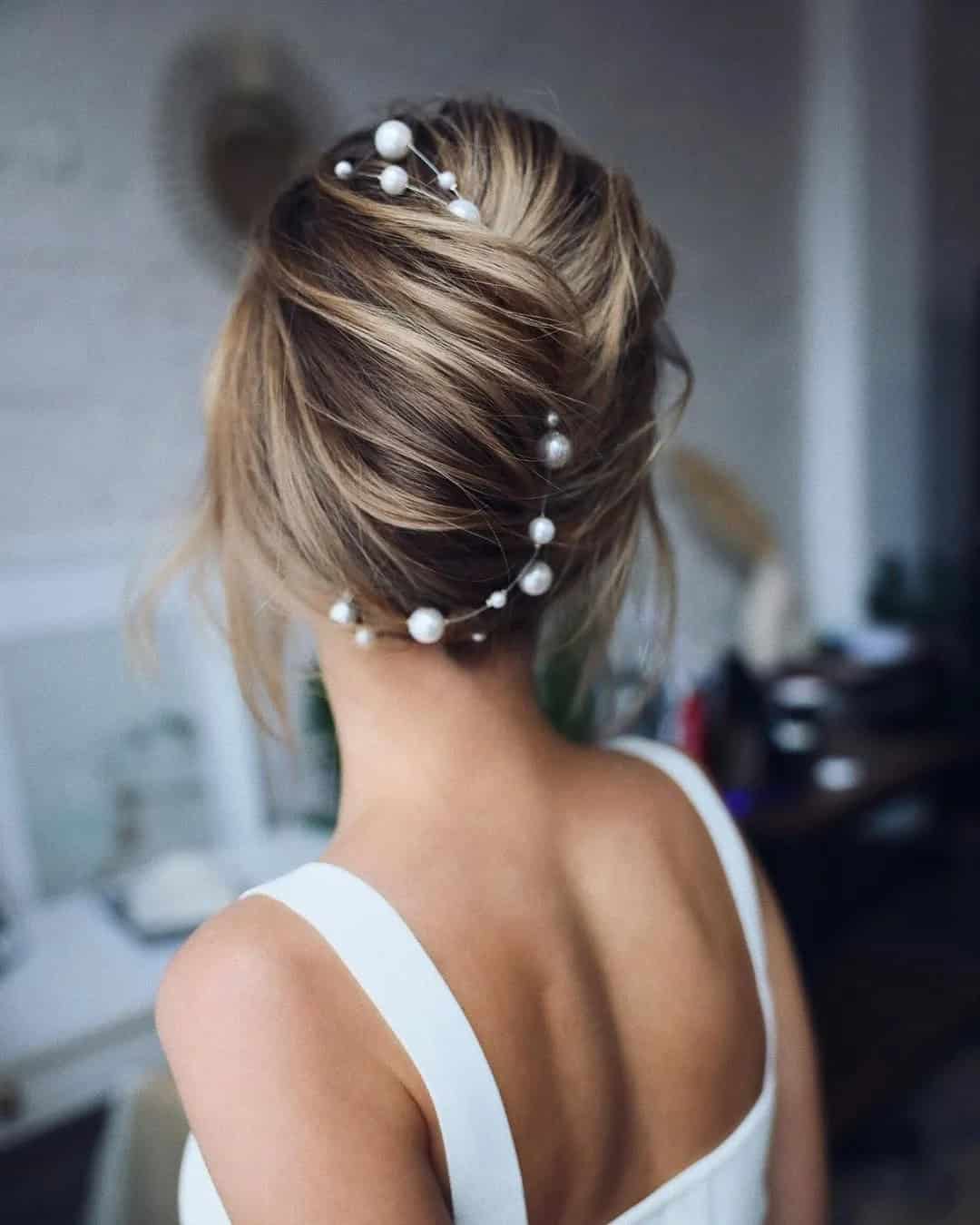 Chic Bridal Beehive