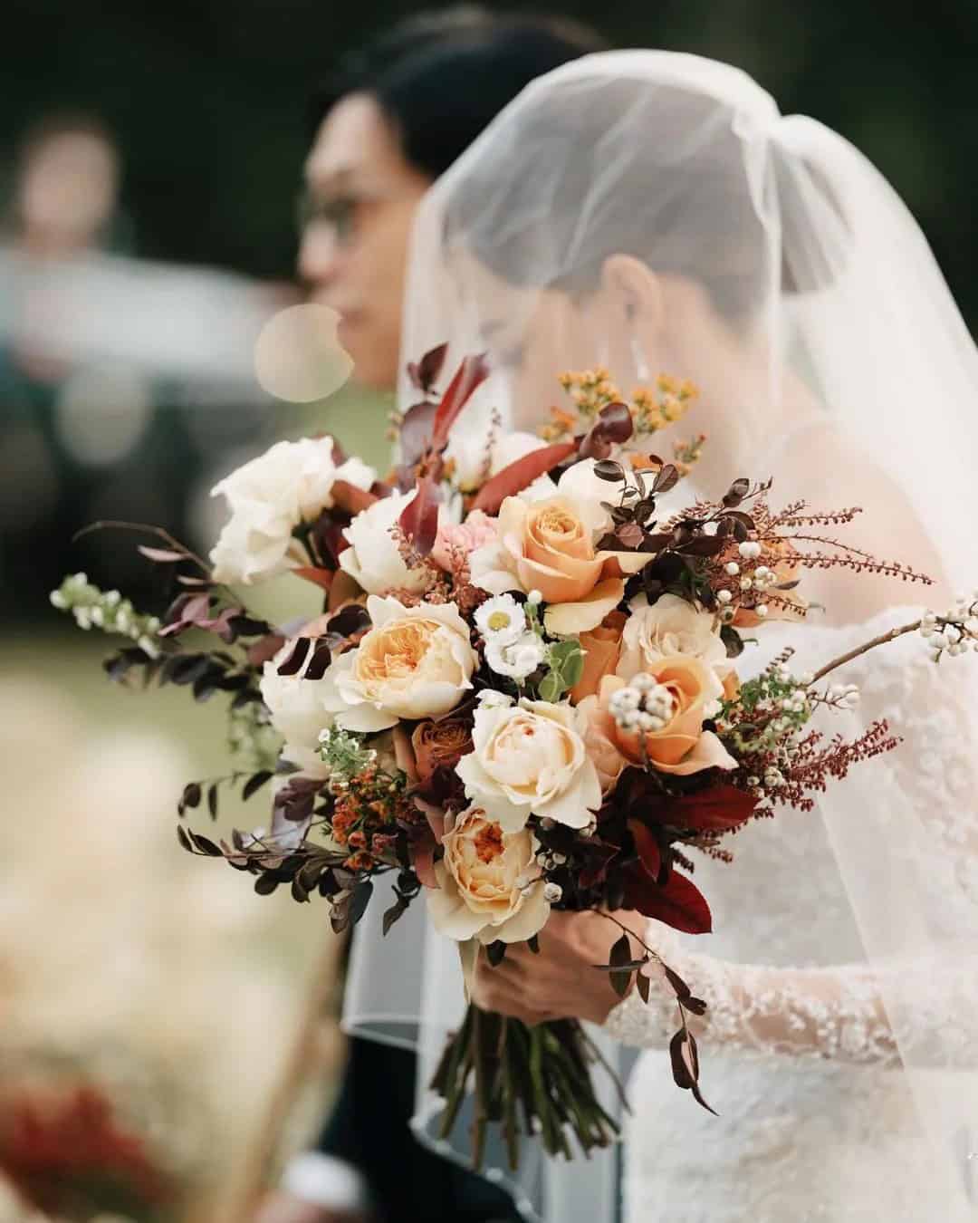 Trendy Wedding Rust-Colored Bouquets