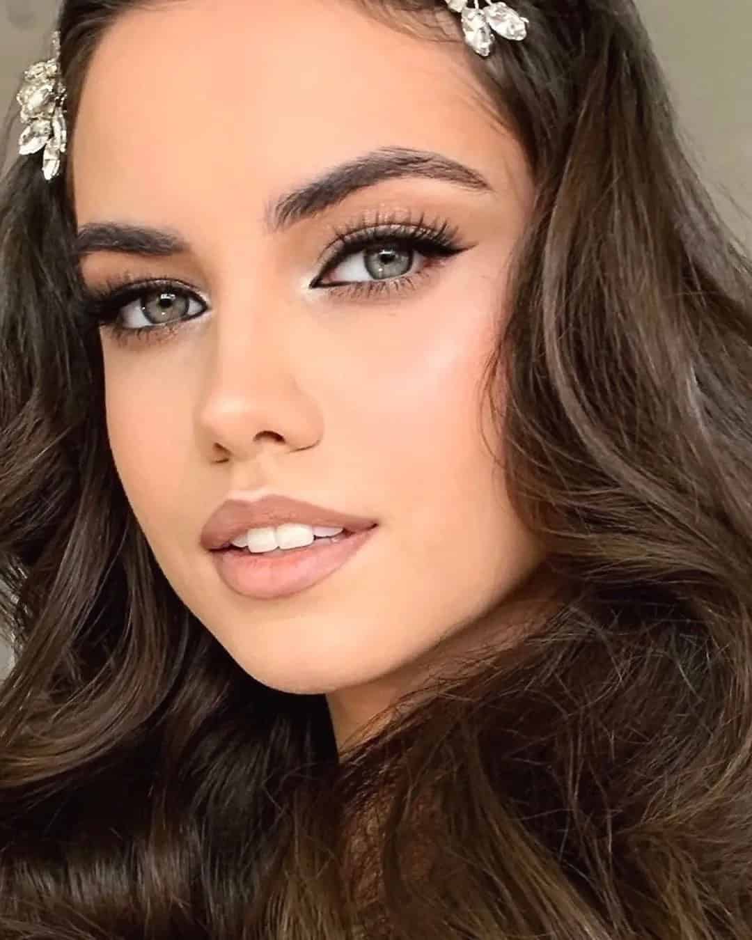 Chic Boho Makeup Inspiration