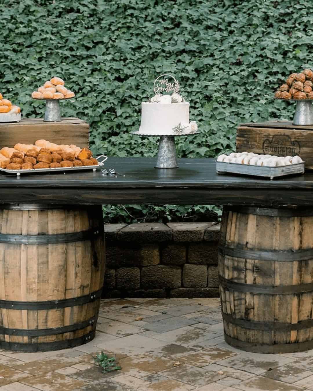 Wine Barrel Cake Stand Ideas That Look Chic