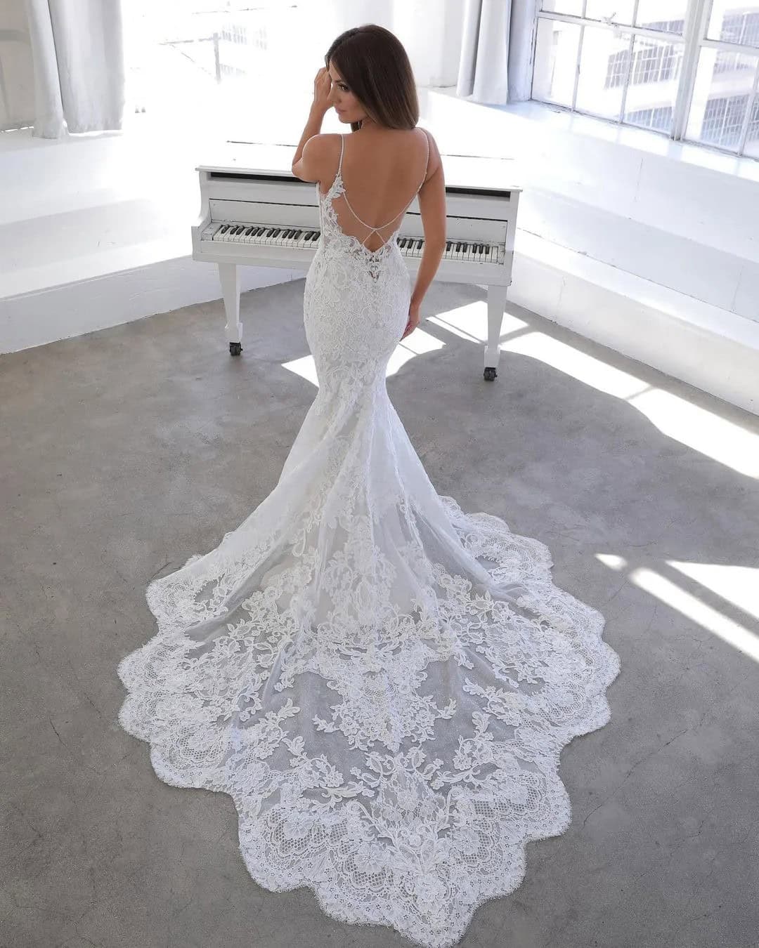 Sexy Backless Wedding Dresses