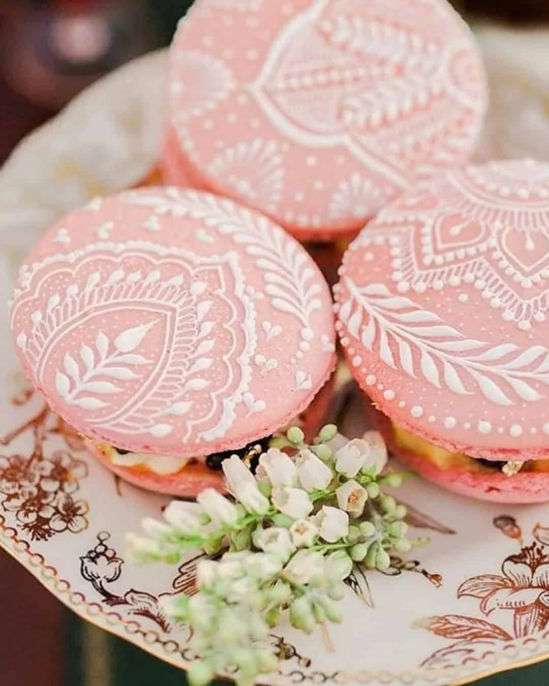 Wedding Cookies With Oriental Ornaments