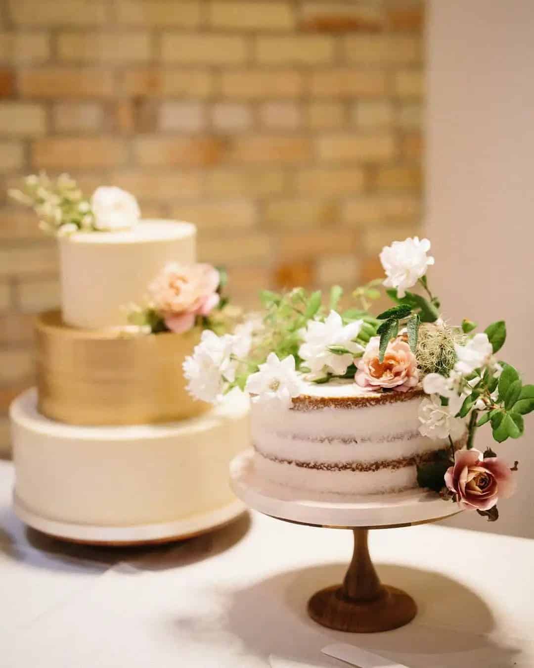 1-Tier Simple Naked Wedding Cakes