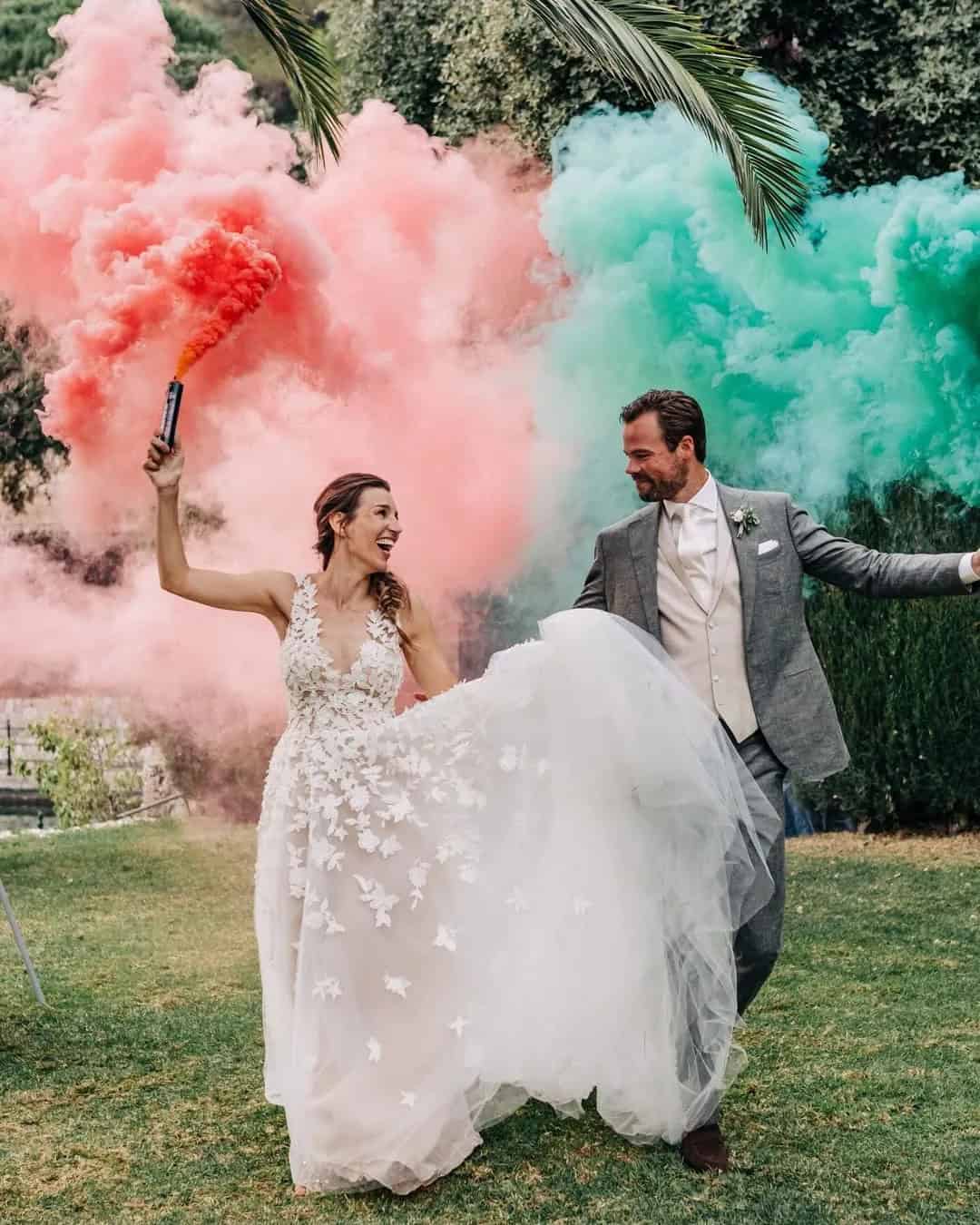 Creative Ideas for Wedding Photos