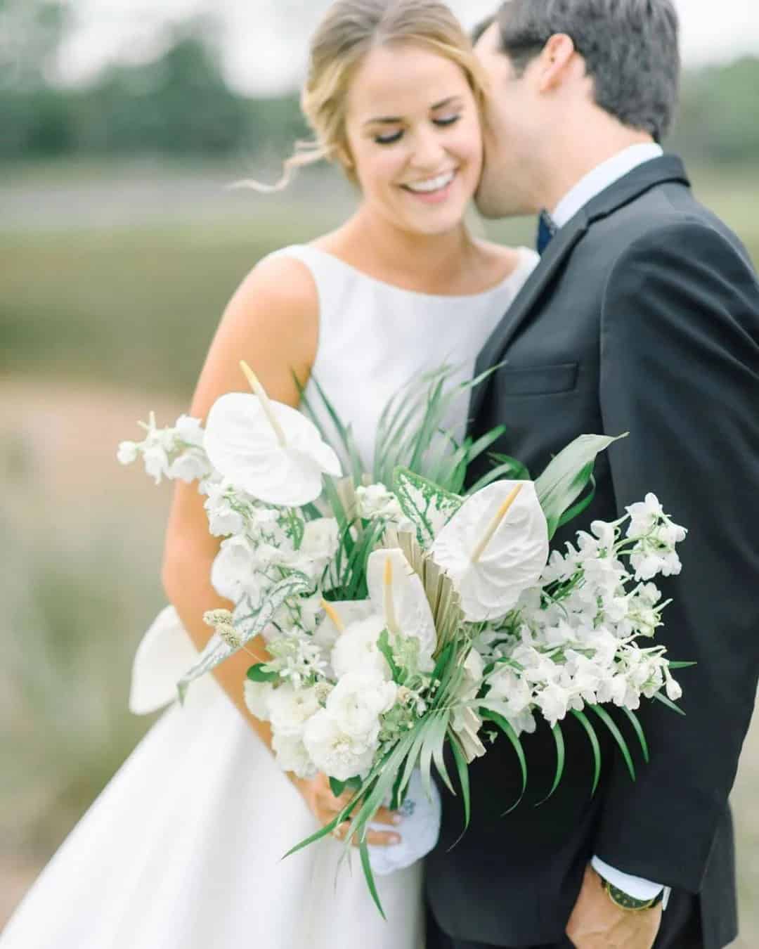 Beautiful White Wedding Bouquets