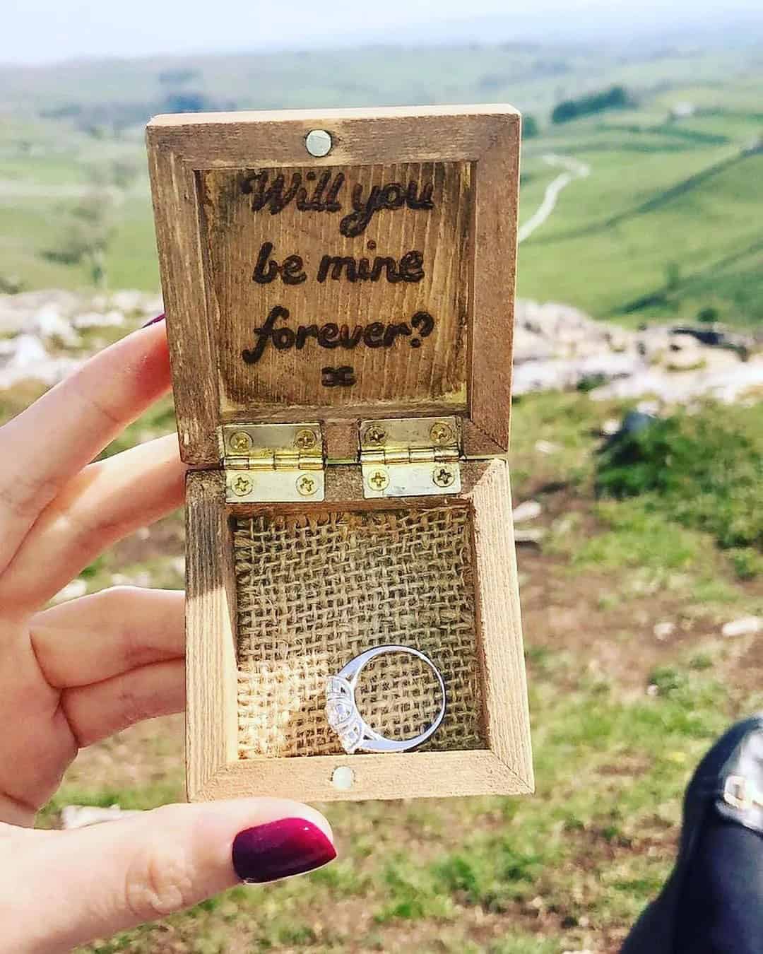 Eco-Friendly Engagement Ring Boxes