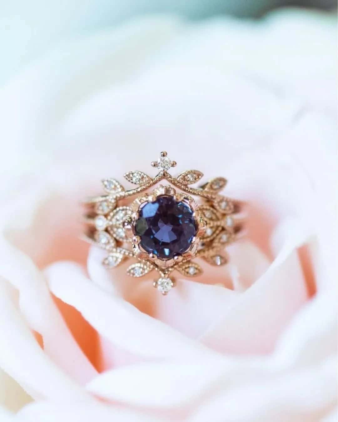 Stylish Rings With Fantastic Sapphires