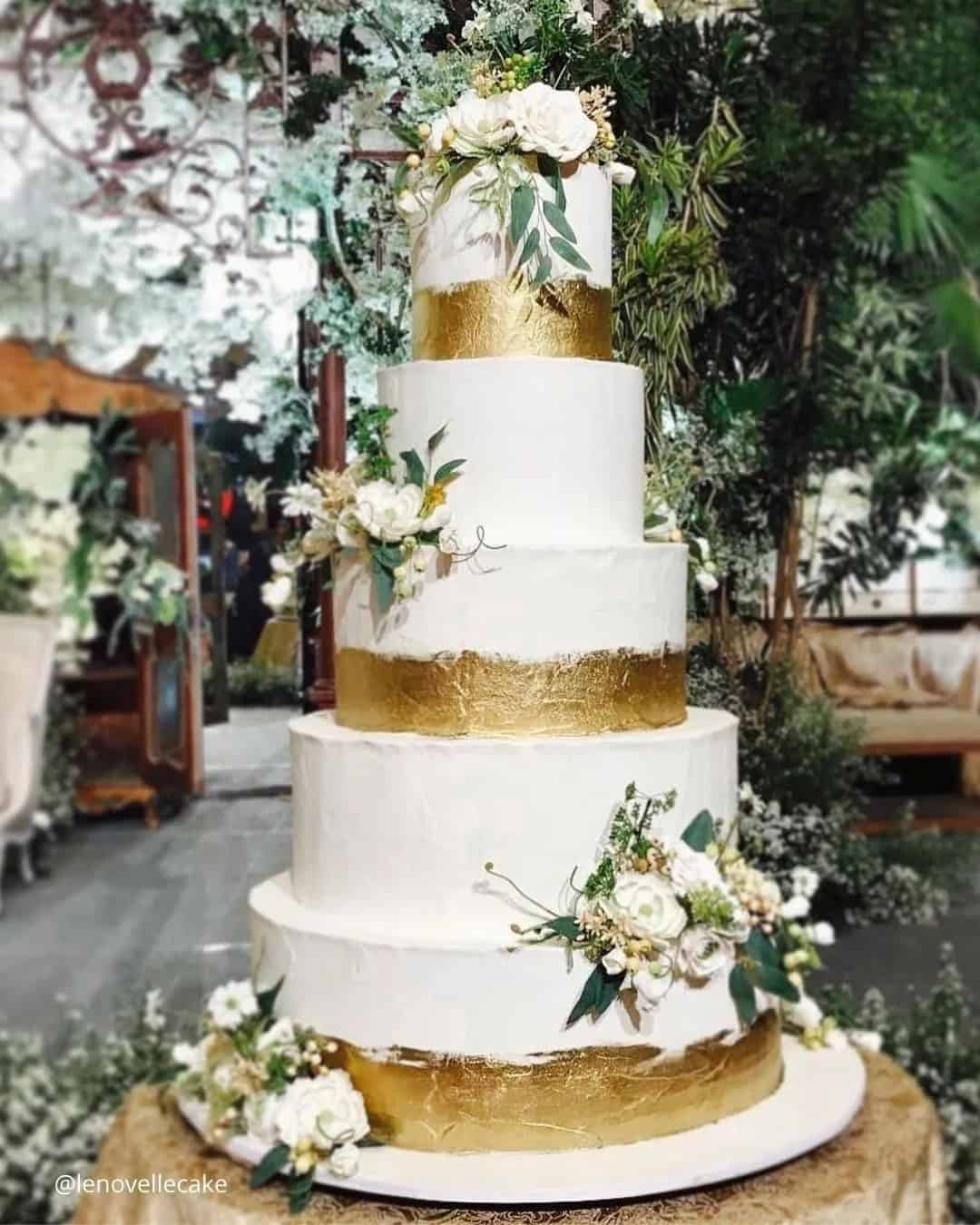 Golden Wedding Cakes