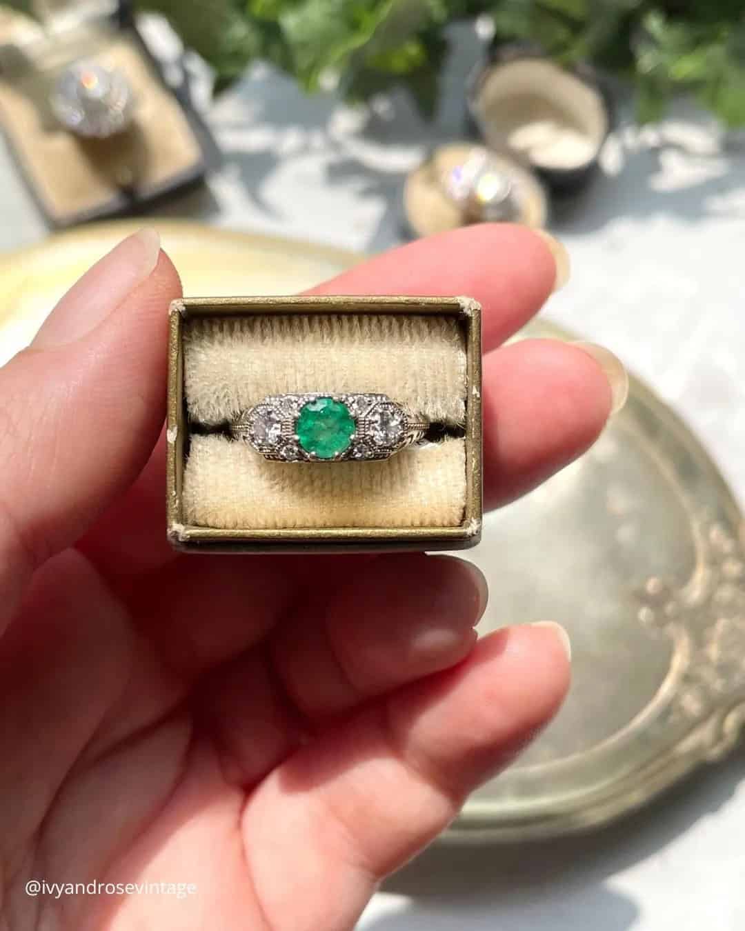 Vintage Art Deco Engagement Rings