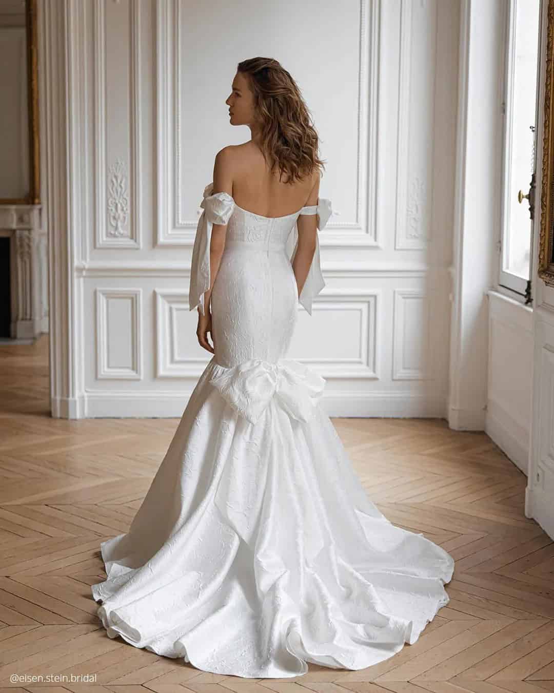 Bridal Dresses With Bows