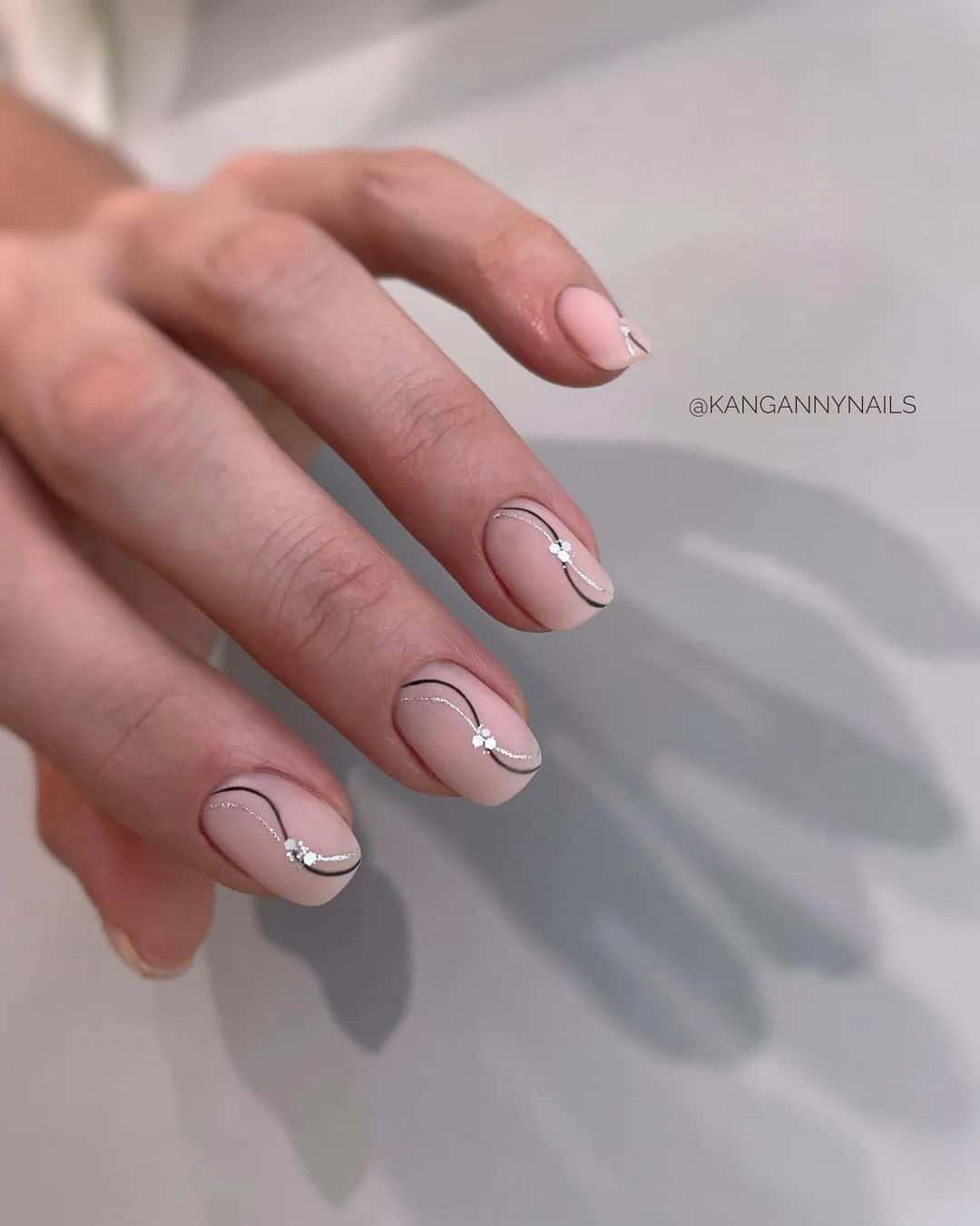 Elegant Nails Wedding