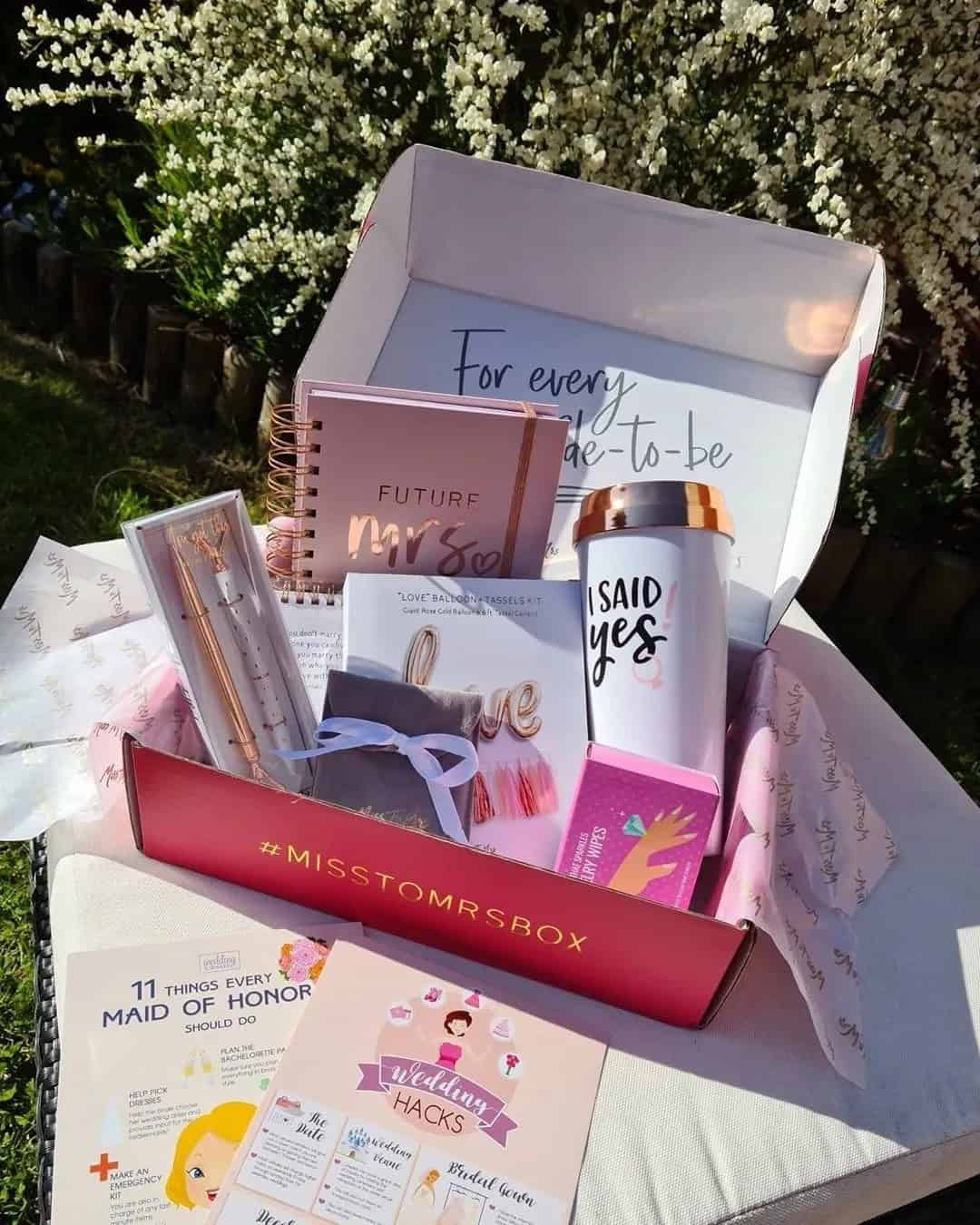 Useful Wedding Freebies By Mail