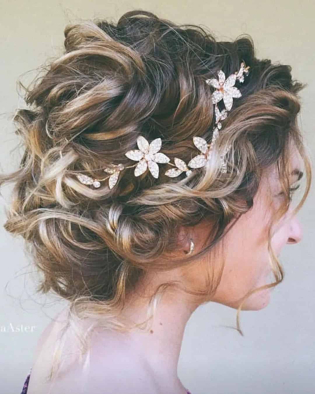 Wedding Hairstyles For Short Curly Hair