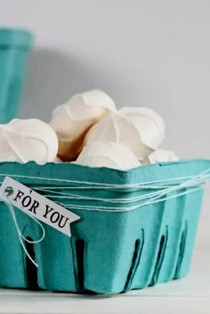 Wedding Favors In The Baskets