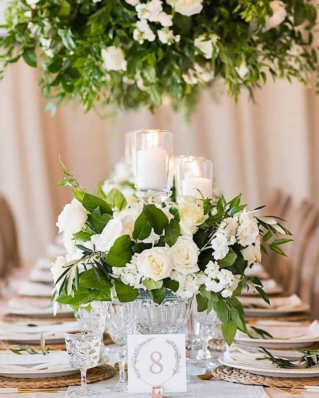 Simple White Wedding Décor With Candles