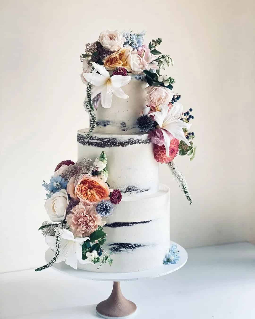 Half-Naked Wedding Cakes