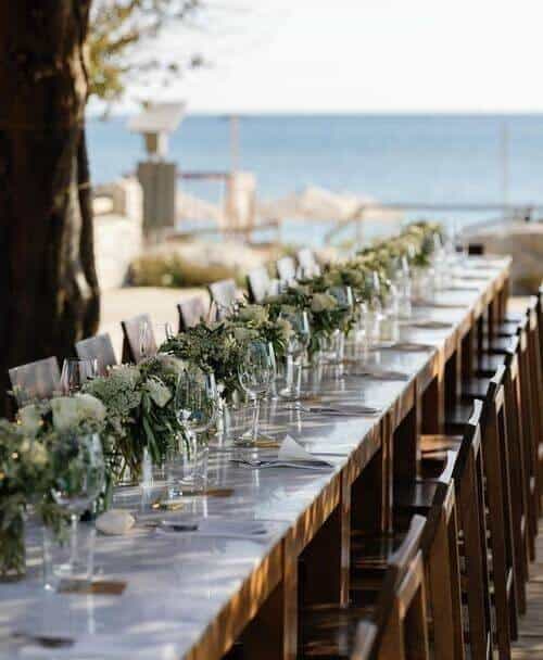 White roses and baby’s breath