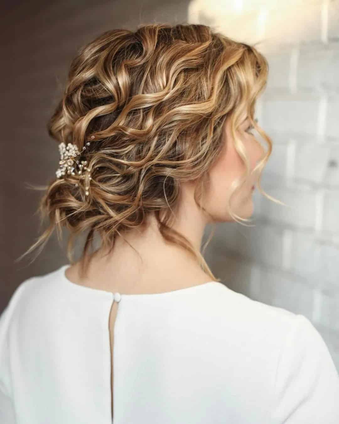 Wedding Hairstyles For Short Curly Hair