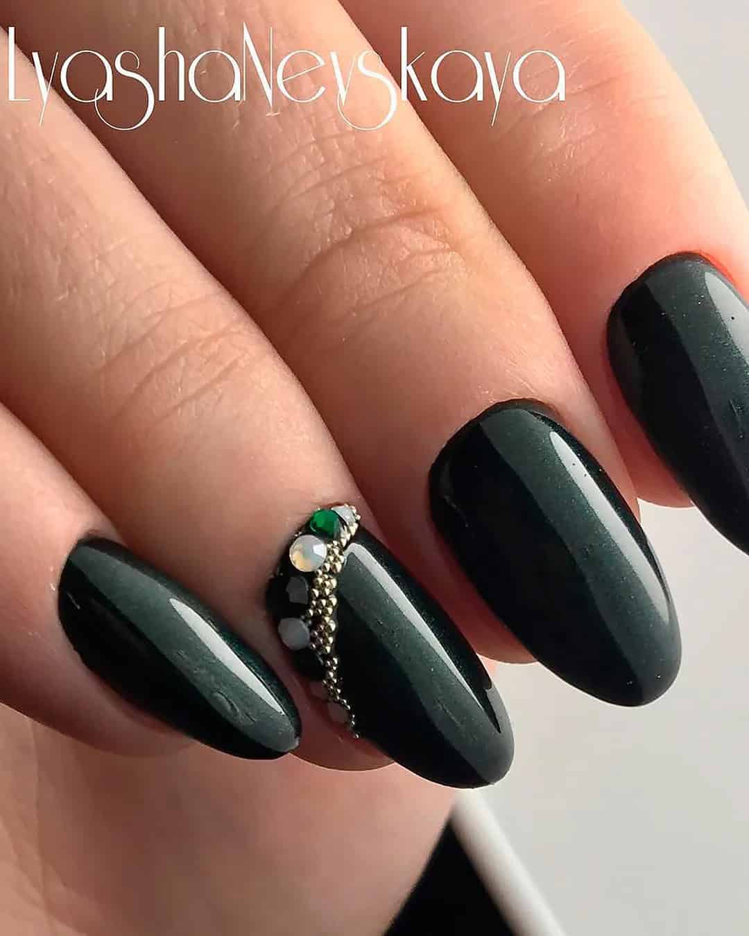 Dark Moody Autumn Bridal Nails