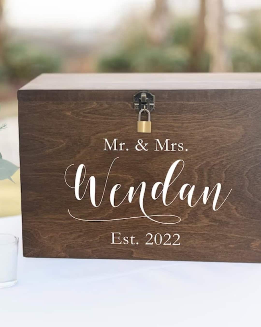 Personalized rustic cards holder