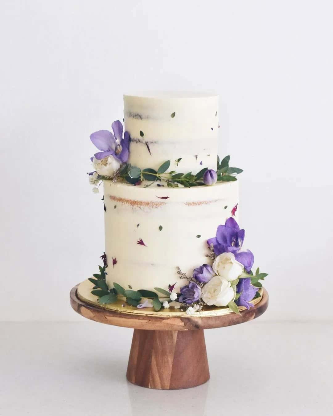 Rustic Summer Wedding Cakes