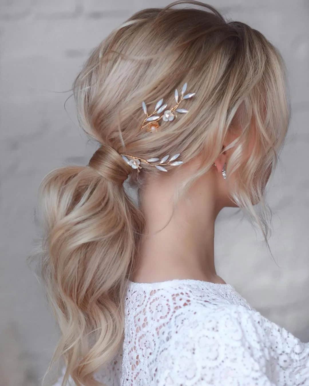 Ponytail Hairstyle For A Bride