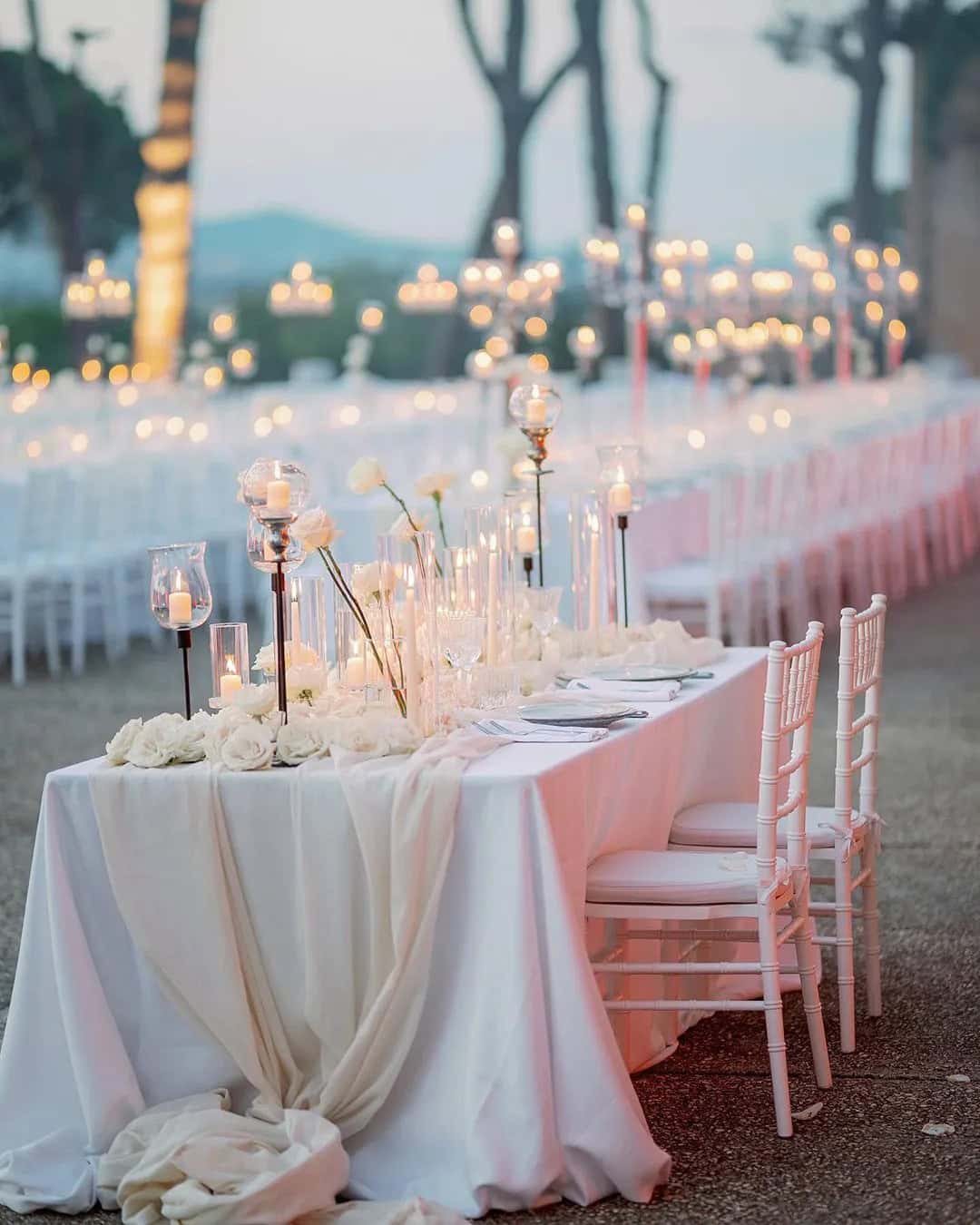 Table Runner Decor