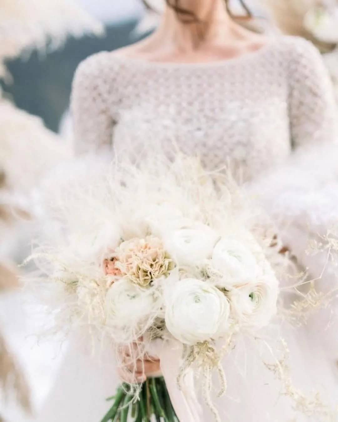 Amazing White Winter Wedding Bouquets