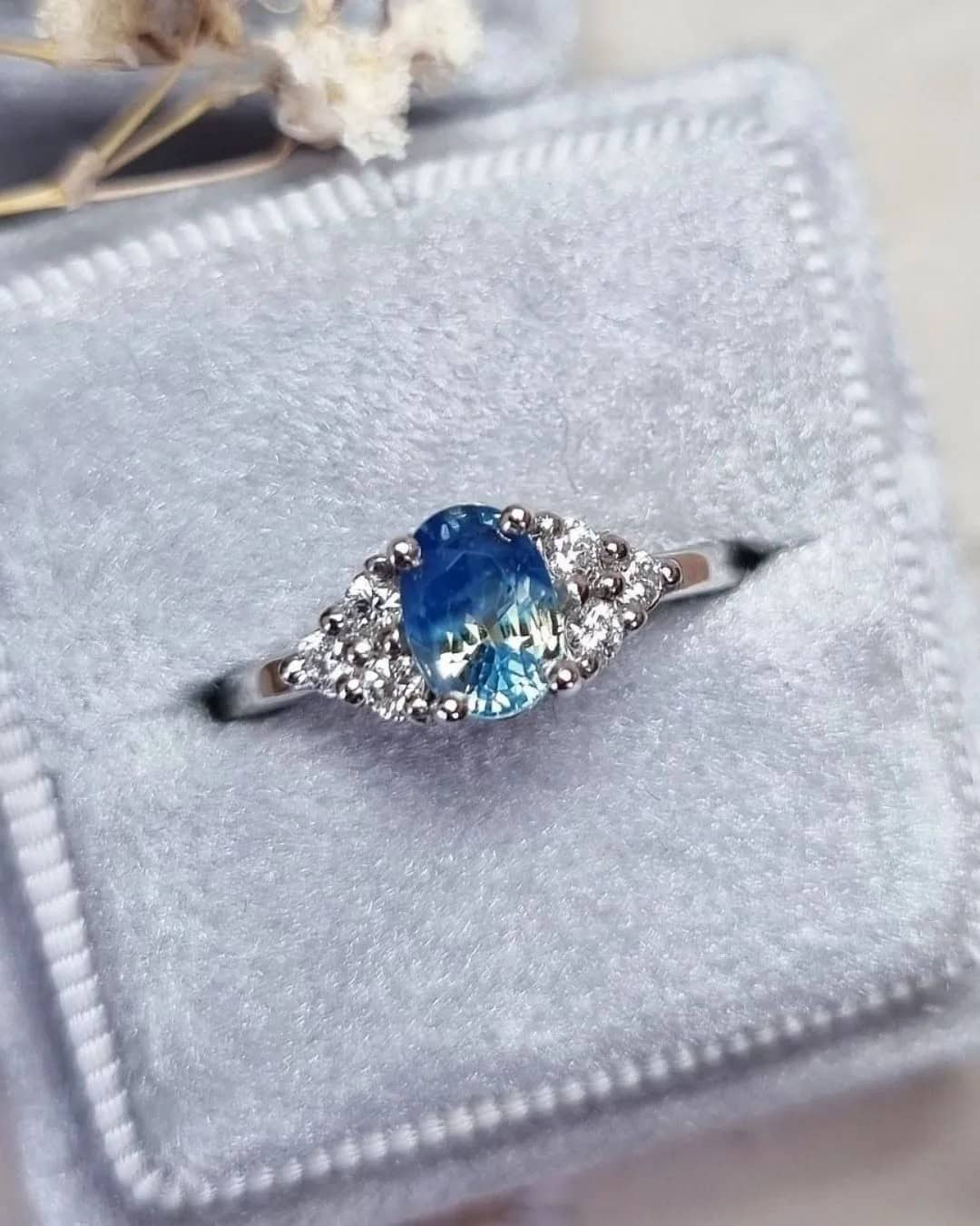 Engagement Rings With A Blue Sapphire Stone